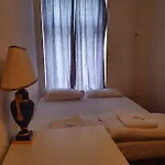 Maerkischer Hof Otel