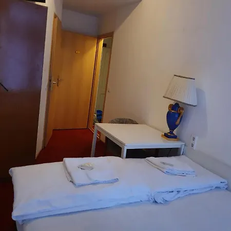 Maerkischer Hof فندق برلين