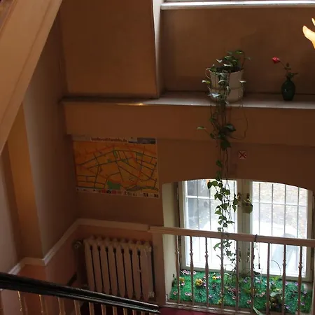 Maerkischer Hof Szálloda 2*