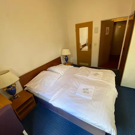 Szálloda Maerkischer Hof 2*