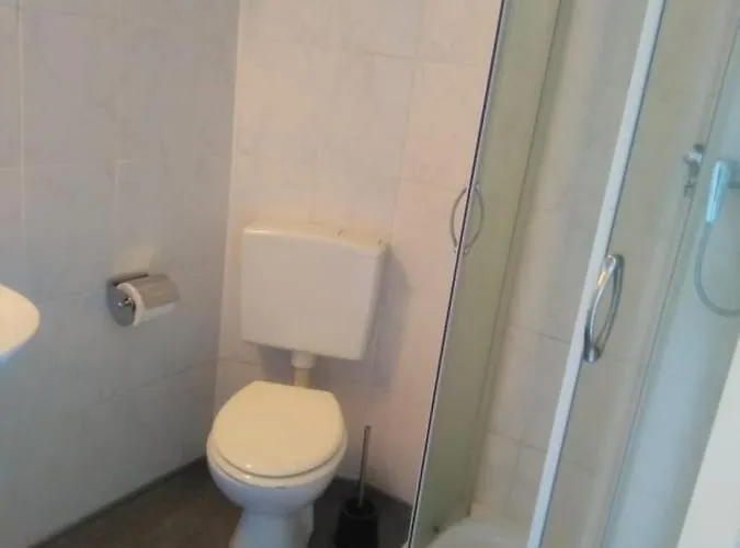 Maerkischer Hof 2* برلين